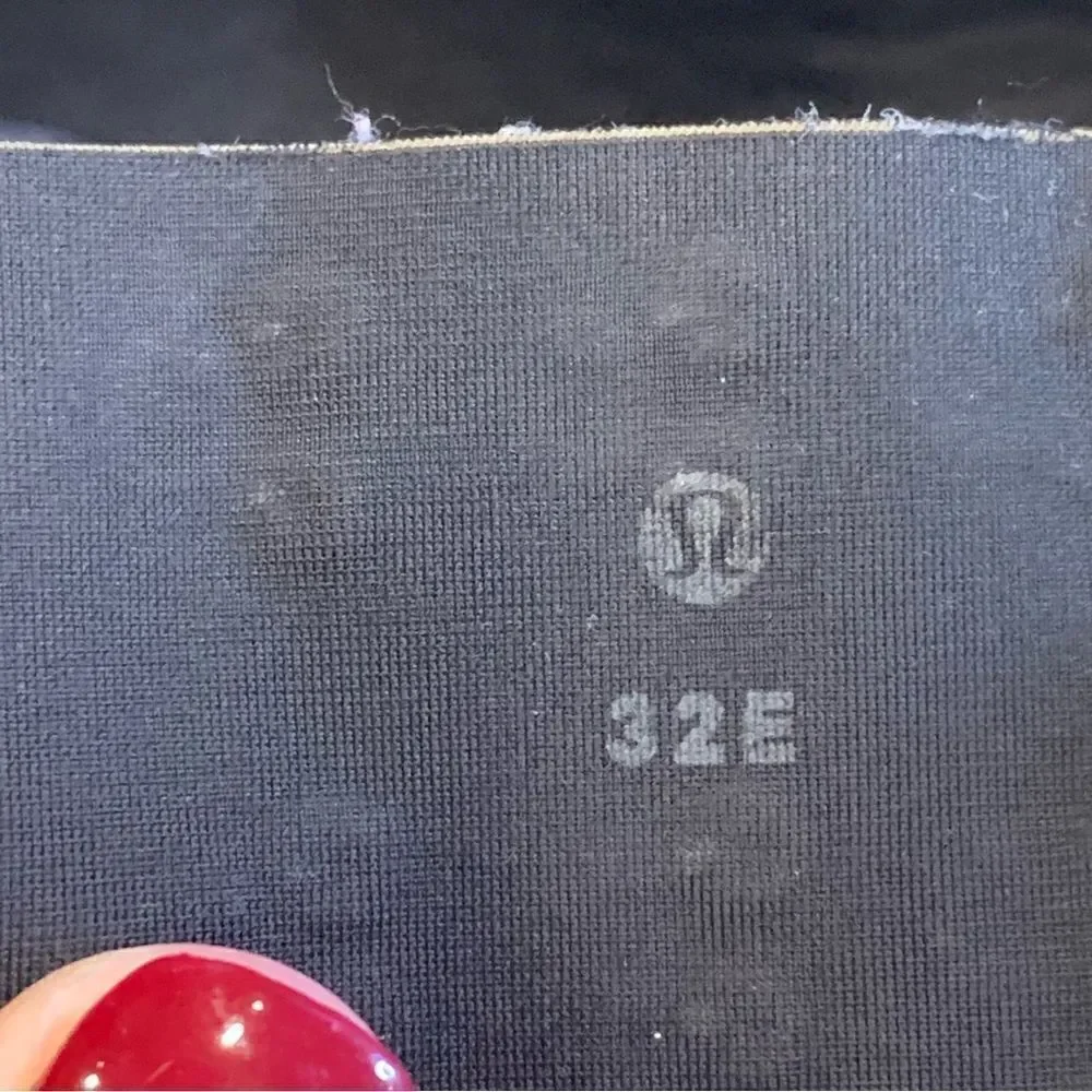 Lululemon black bra 32E